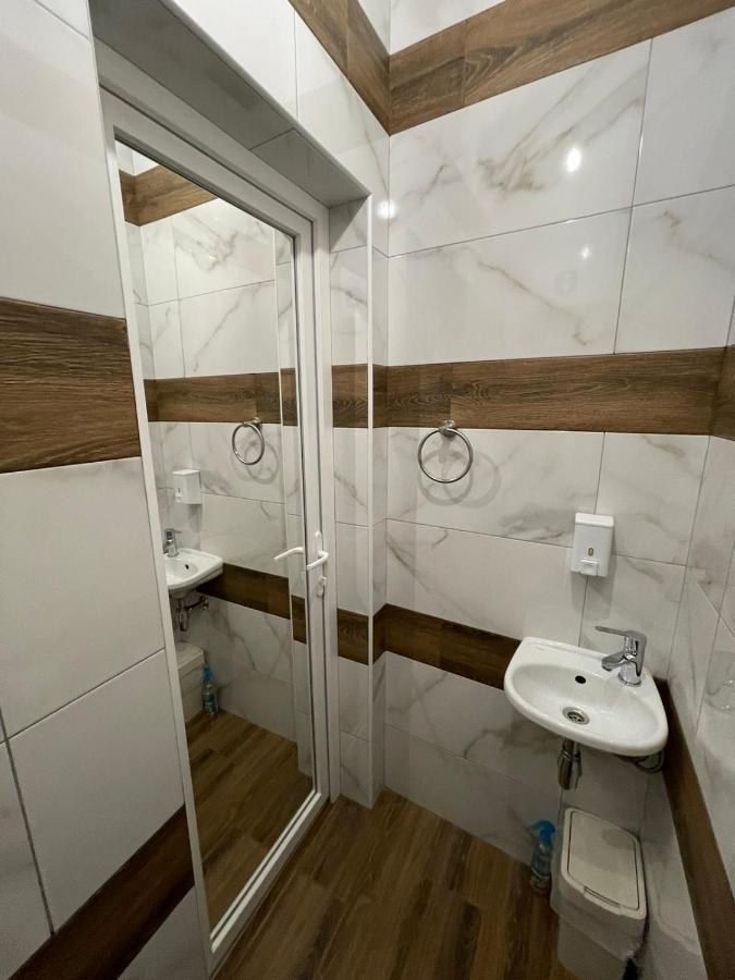 Vel Люкс Apartment Chernivtsi Exterior photo